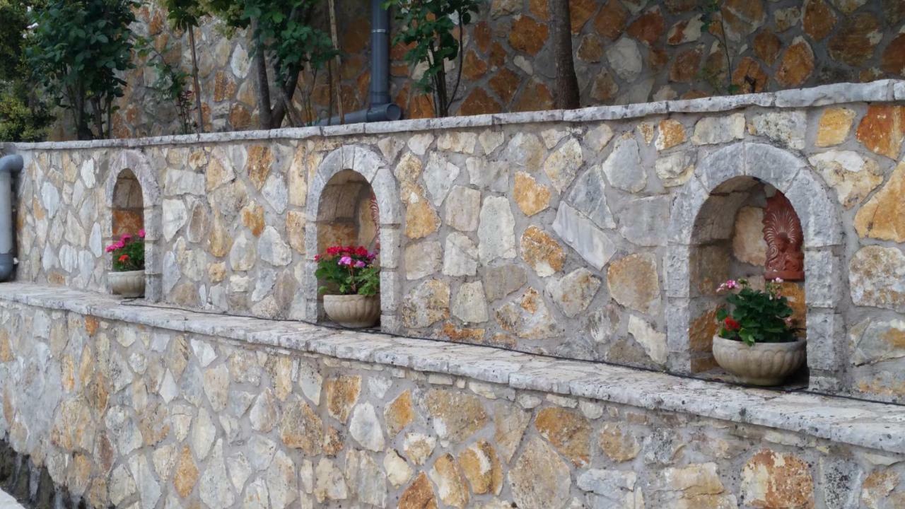Aloe Villa Apolpaina Ngoại thất bức ảnh